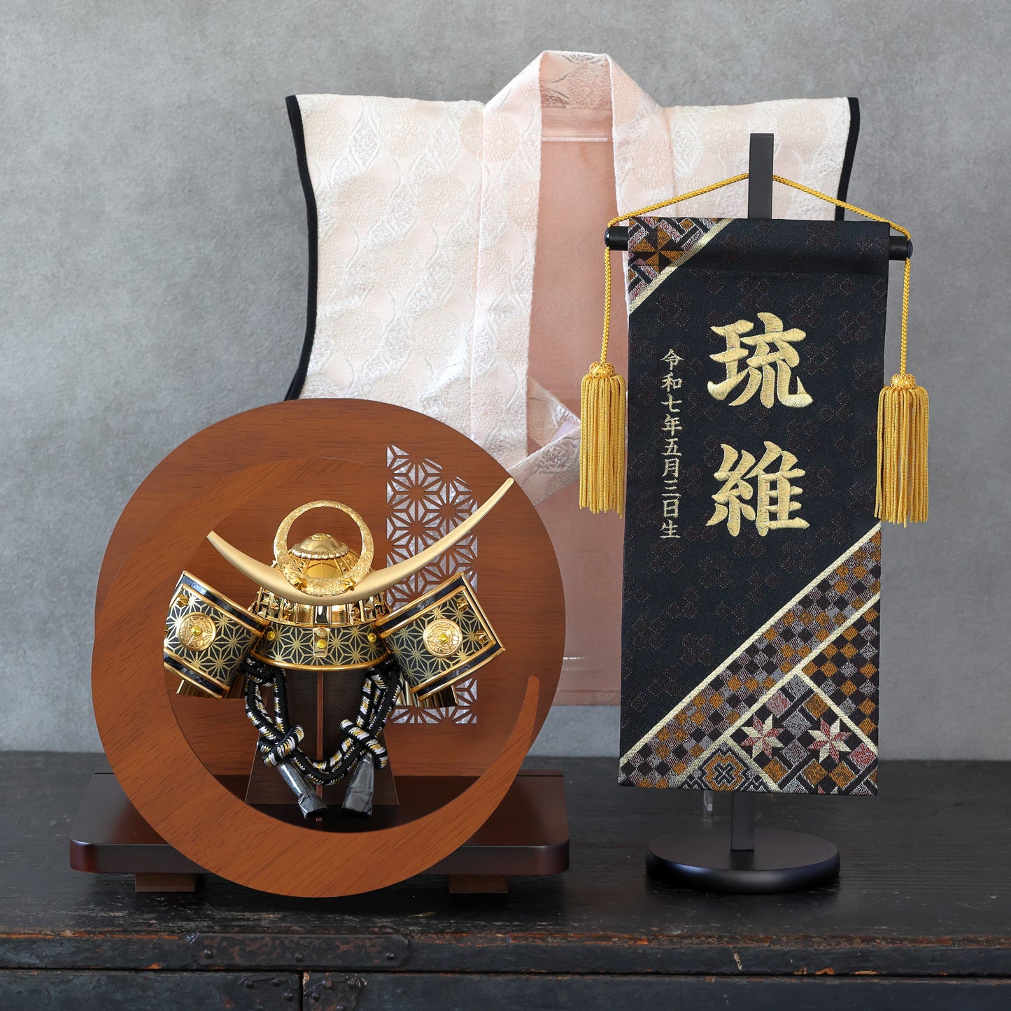 【置台兜飾り】三日月の屏風舞台セット お名前旗プレゼントキャンペーン対象商品