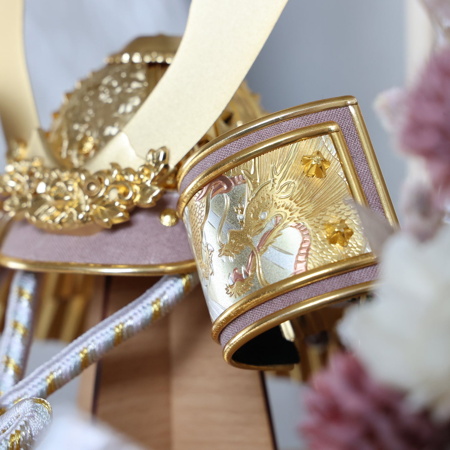 【収納兜飾り】モダン箱セット（組子風屏風）