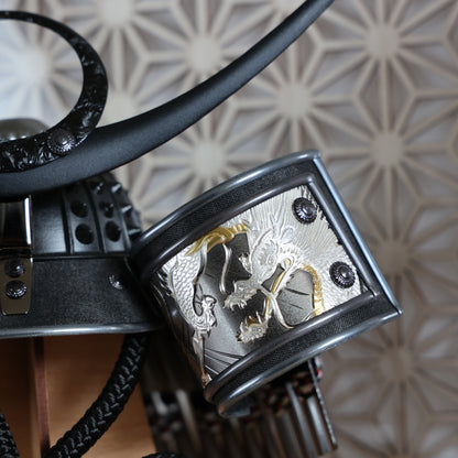 【収納兜飾り】モダン箱セット（組子風屏風）