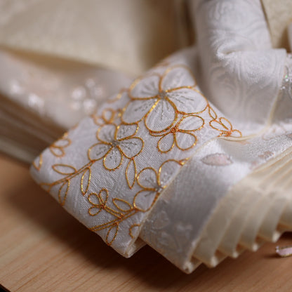 【フラワーアート×LEDライト】唯一無二の雛飾りセット