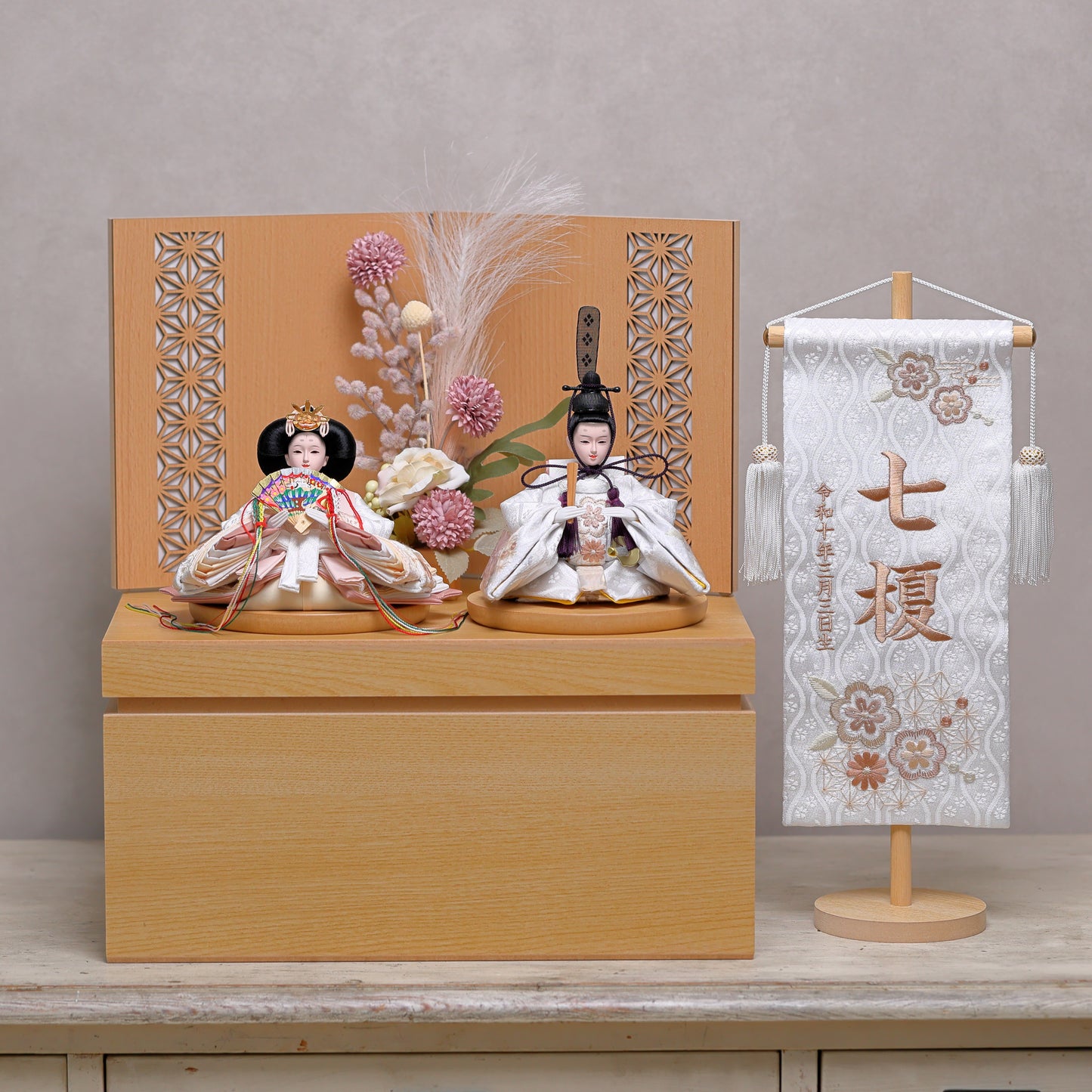 【春色くすみ雛ｘ二極収納飾り】コンパクト収納雛飾りセット