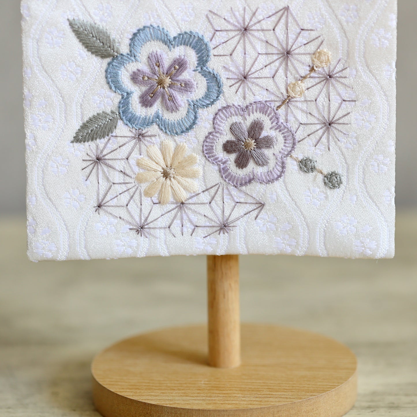 素材美を生かした ナチュラル名前旗 麻柄ブルー (大)　スタンドセット