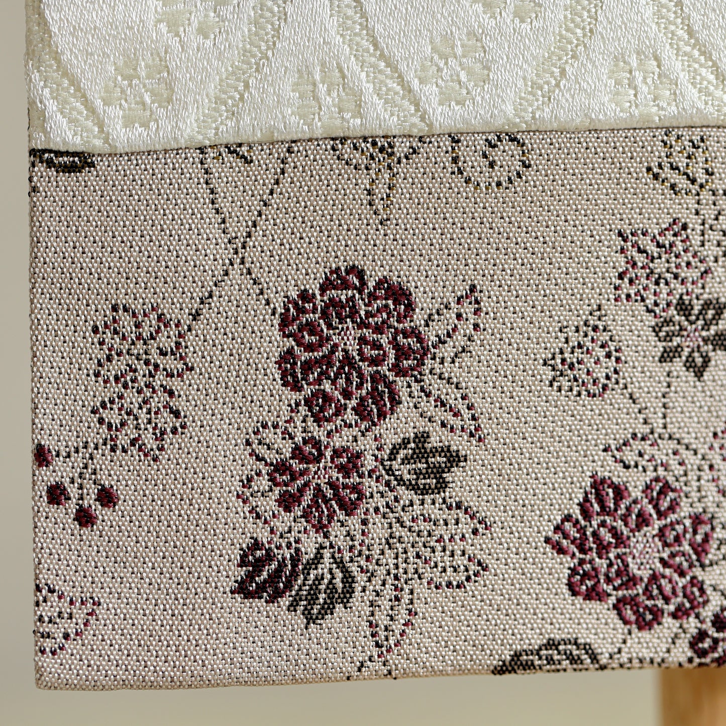 伝統x古典を現代風に 唐草切嵌紋様 名前旗 グレー (大)　スタンドセット