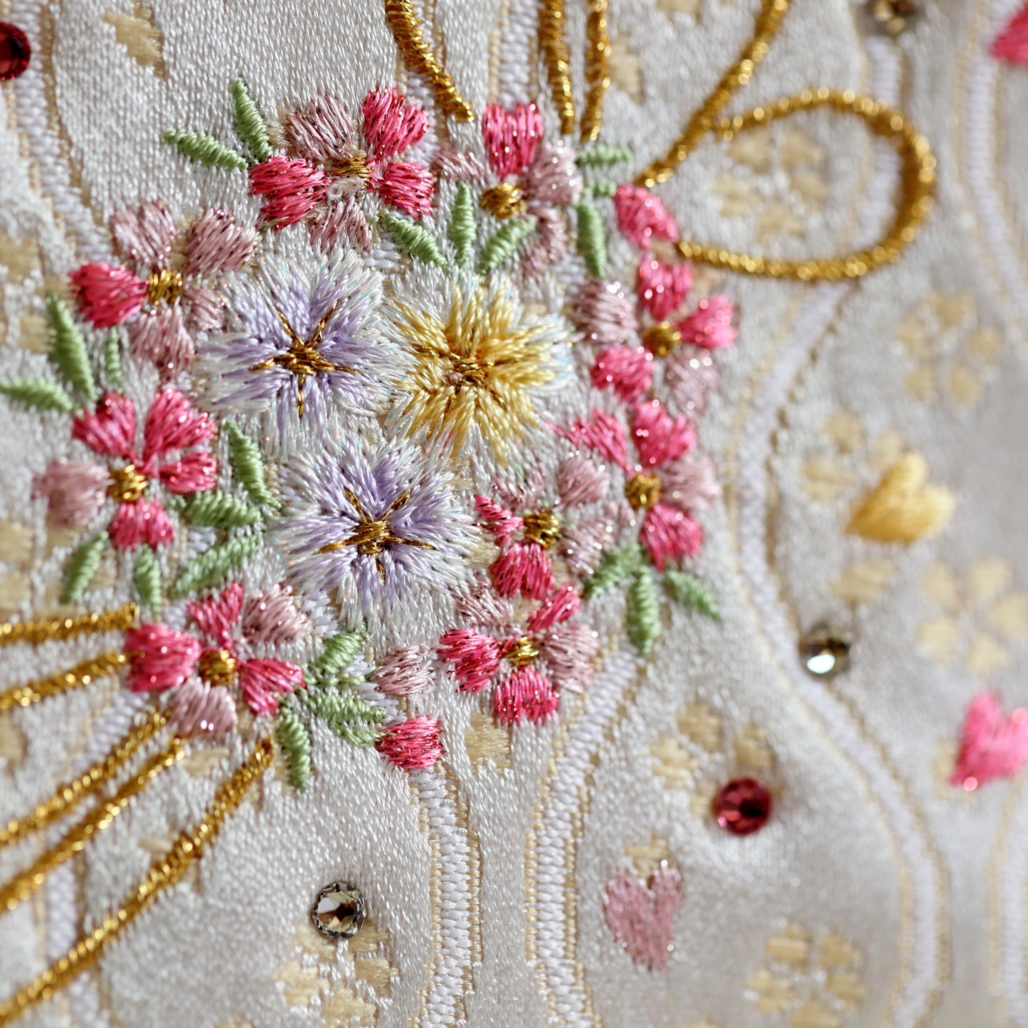 【選べる２色】スワロを使ったリボンと花環の名前旗 (大)　スタンドセット