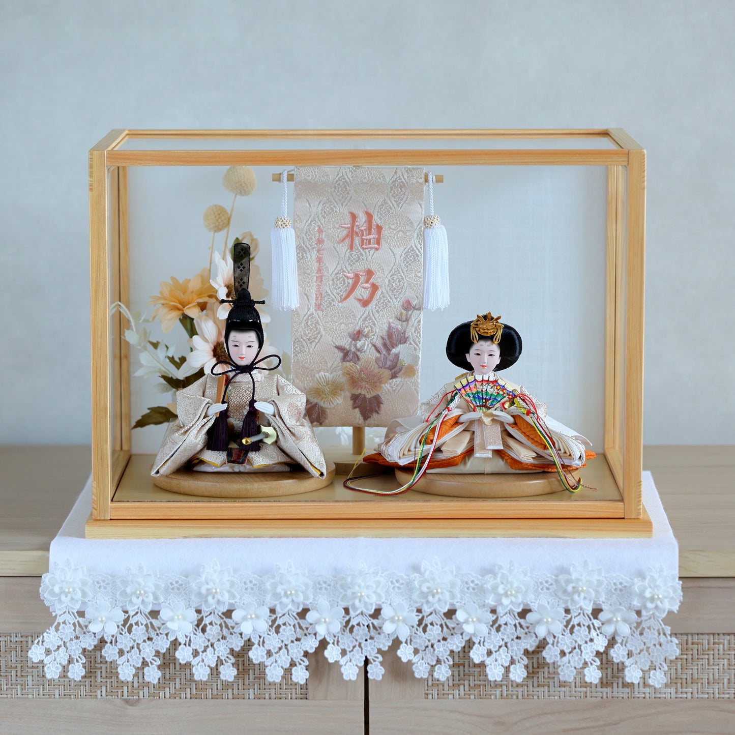 【くすみカラー×雪輪桜 刺繍雛】コンパクトdeケースに飾るひな人形♪