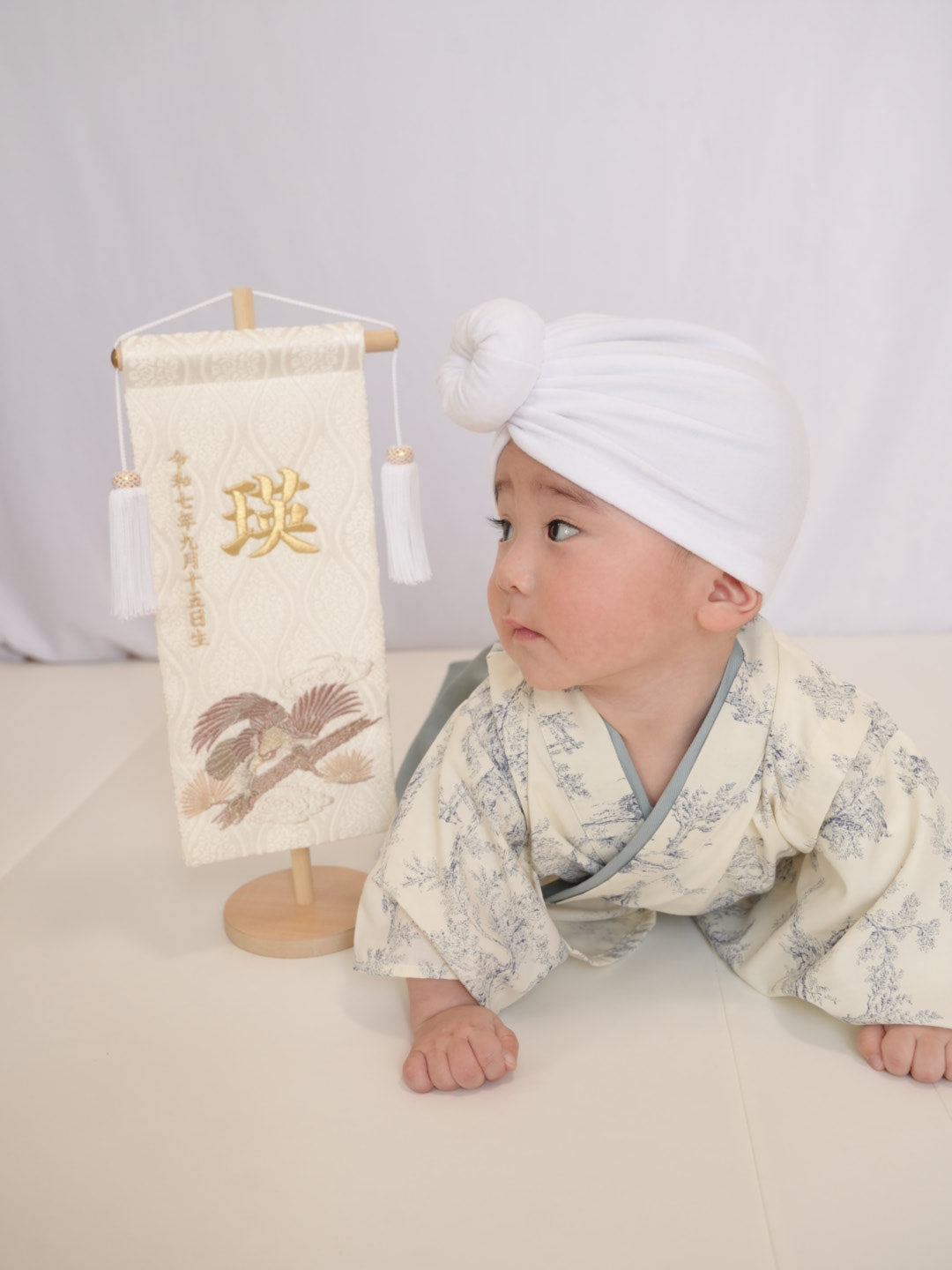 松鷹ホワイト 金襴名前旗 (大)　スタンドセット【新作】