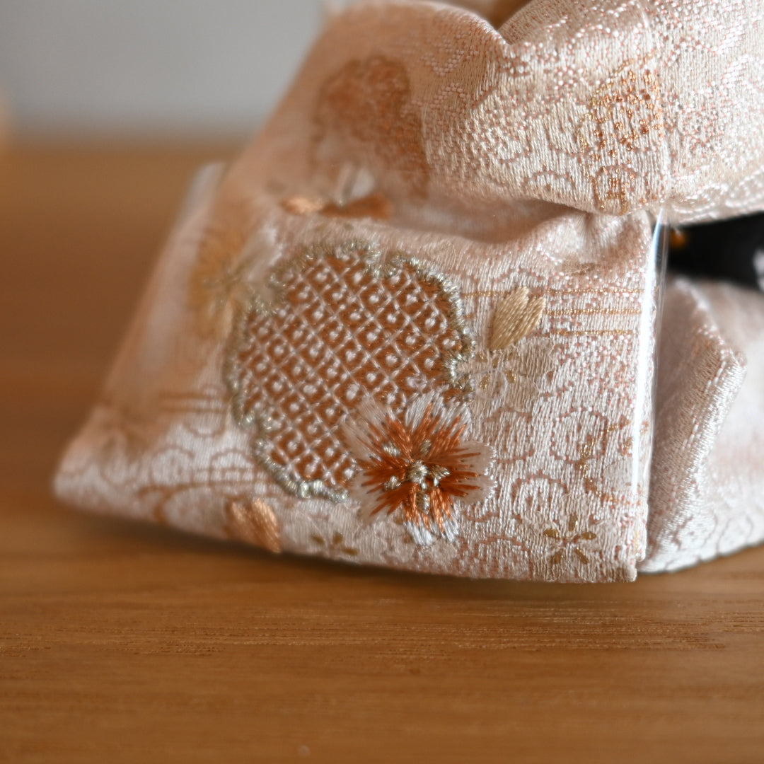 【くすみカラー×雪輪桜 刺繍雛】コンパクトdeケースに飾るひな人形♪